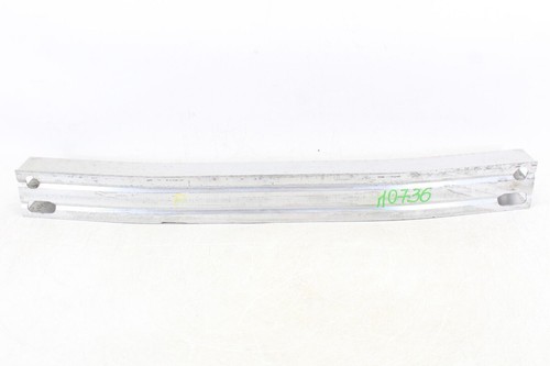 BUM736